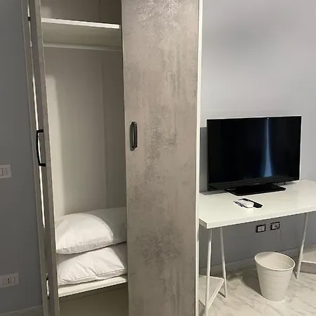 Iria 3* Pomigliano d'Arco