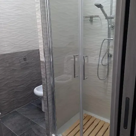 Iria Помильяно-д'Арко